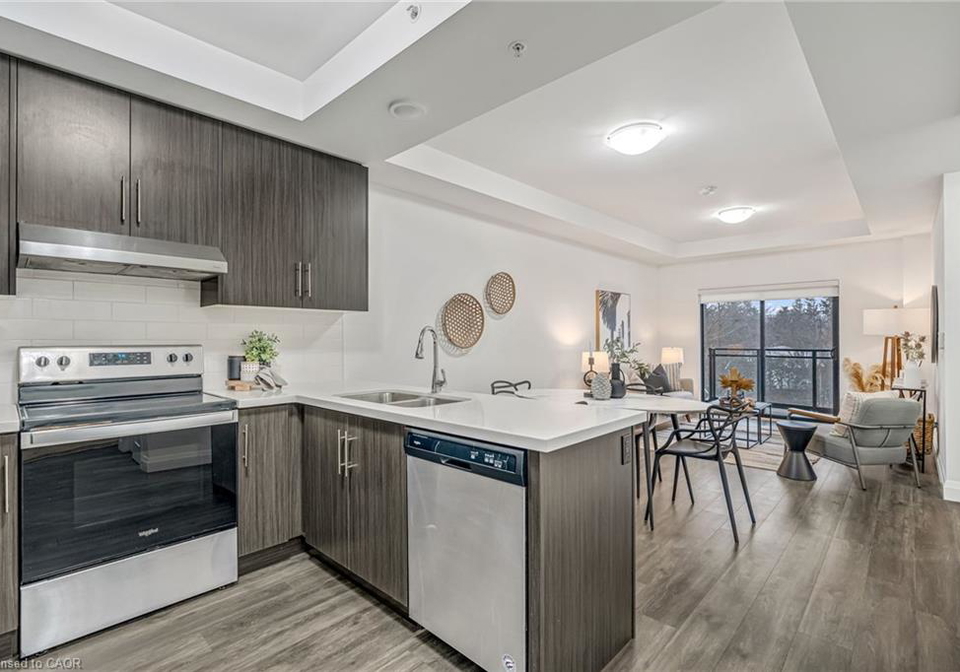 30-hamilton-street-s-waterdown-ontario-40805945