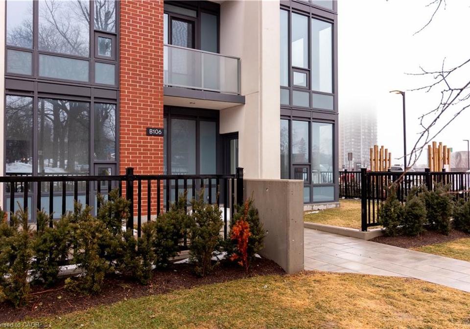 15-wellington-street-s-kitchener-ontario-40806009