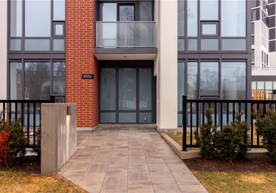 15-wellington-street-s-kitchener-ontario-40806009