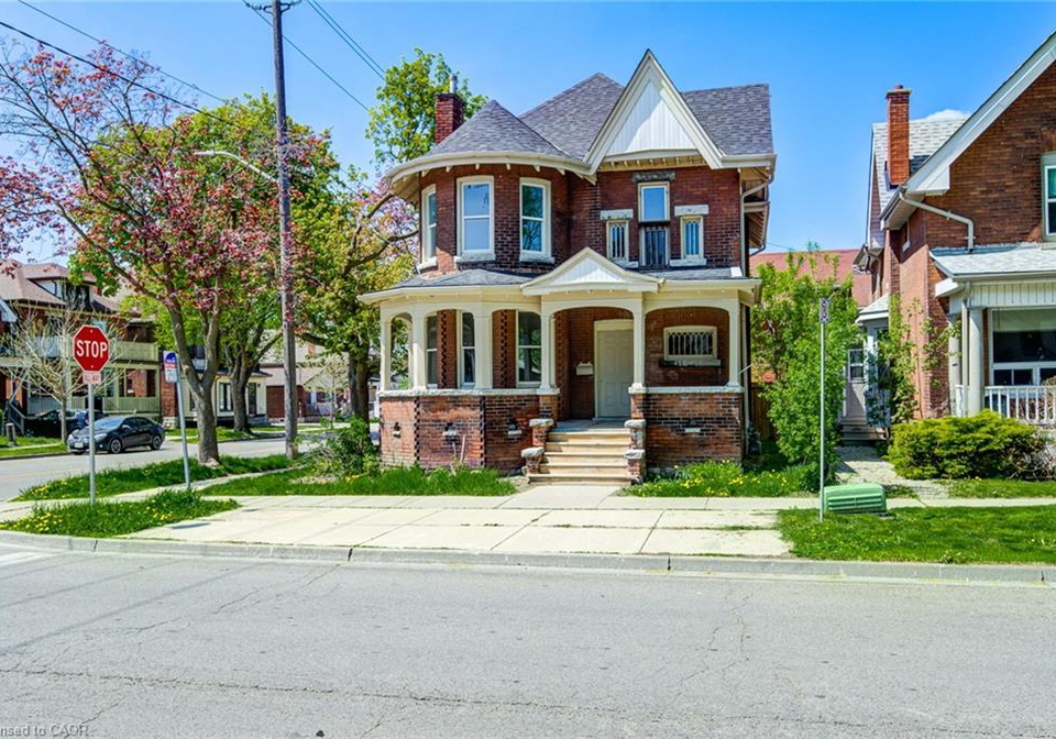200-park-avenue-brantford-ontario-40806050