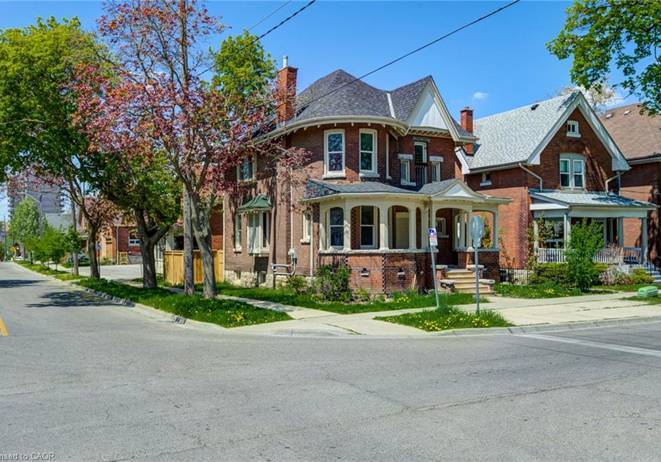 200-park-avenue-brantford-ontario-40806050