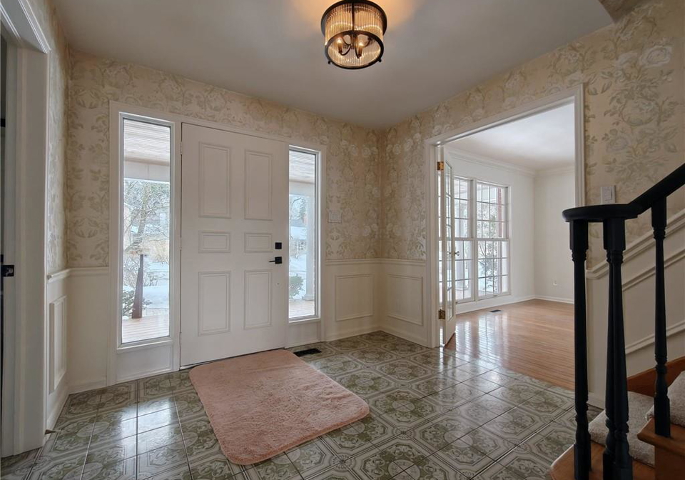 362-pommel-gate-crescent-waterloo-ontario-40806058