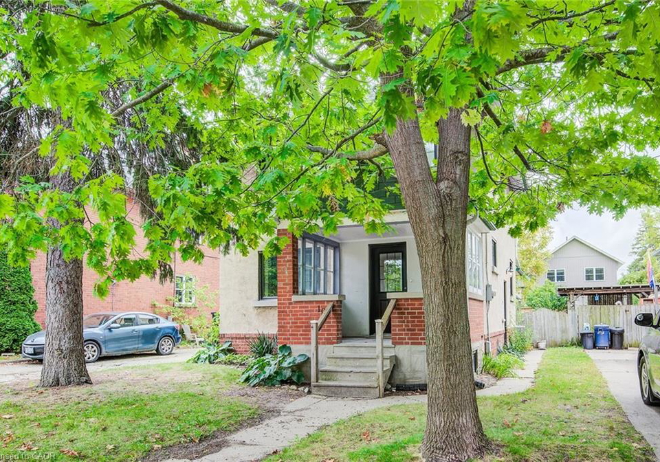101-wood-street-kitchener-ontario-40806090