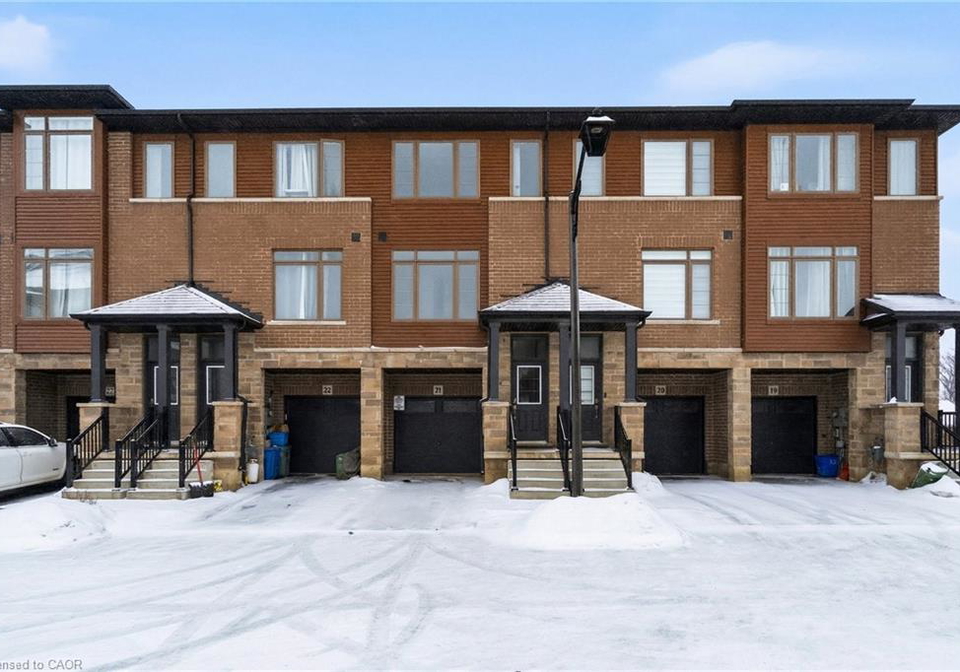 61-soho-street-hamilton-ontario-40806118
