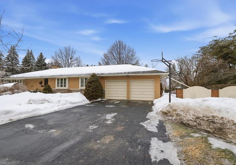 438-glasgow-street-kitchener-ontario-40806125