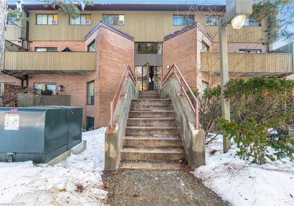 2035-south-millway-mississauga-ontario-40806126