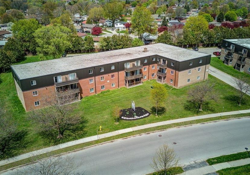 370-admiral-drive-london-ontario-40806140
