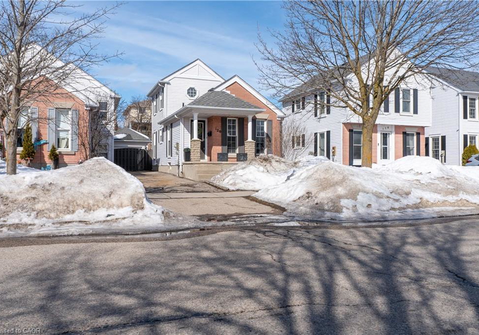 120-wake-robin-drive-kitchener-ontario-40806167