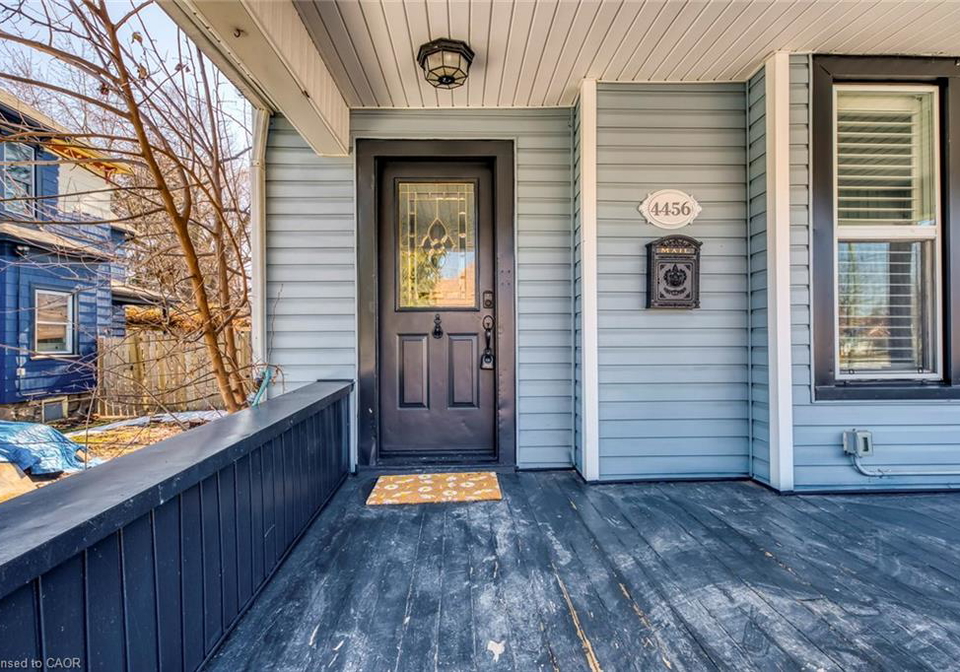 4456-ellis-street-niagara-falls-ontario-40806185