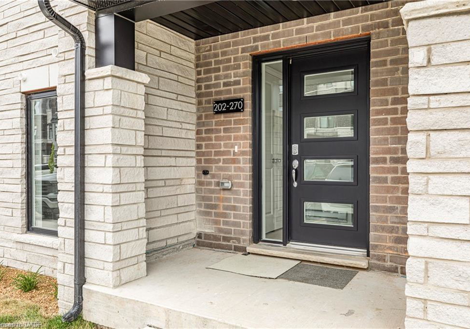 270-equestrian-way-cambridge-ontario-40806207