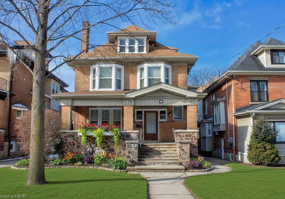 22-blake-street-hamilton-ontario-40806259