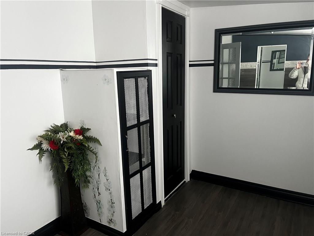 282-emerald-street-n-hamilton-ontario-40806281