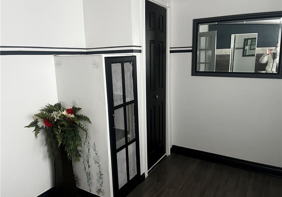 282-emerald-street-n-hamilton-ontario-40806281