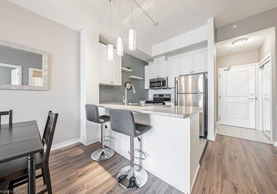 5010-corporate-drive-burlington-ontario-40806310