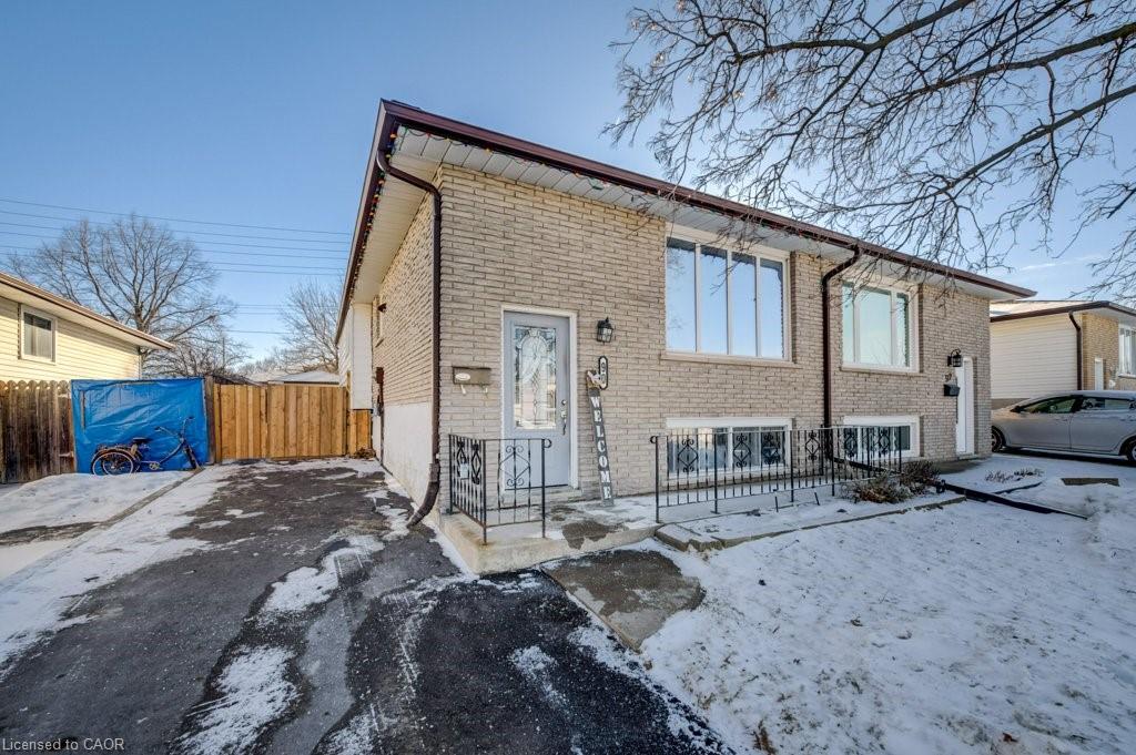 90-bakersfield-drive-cambridge-ontario-40806369