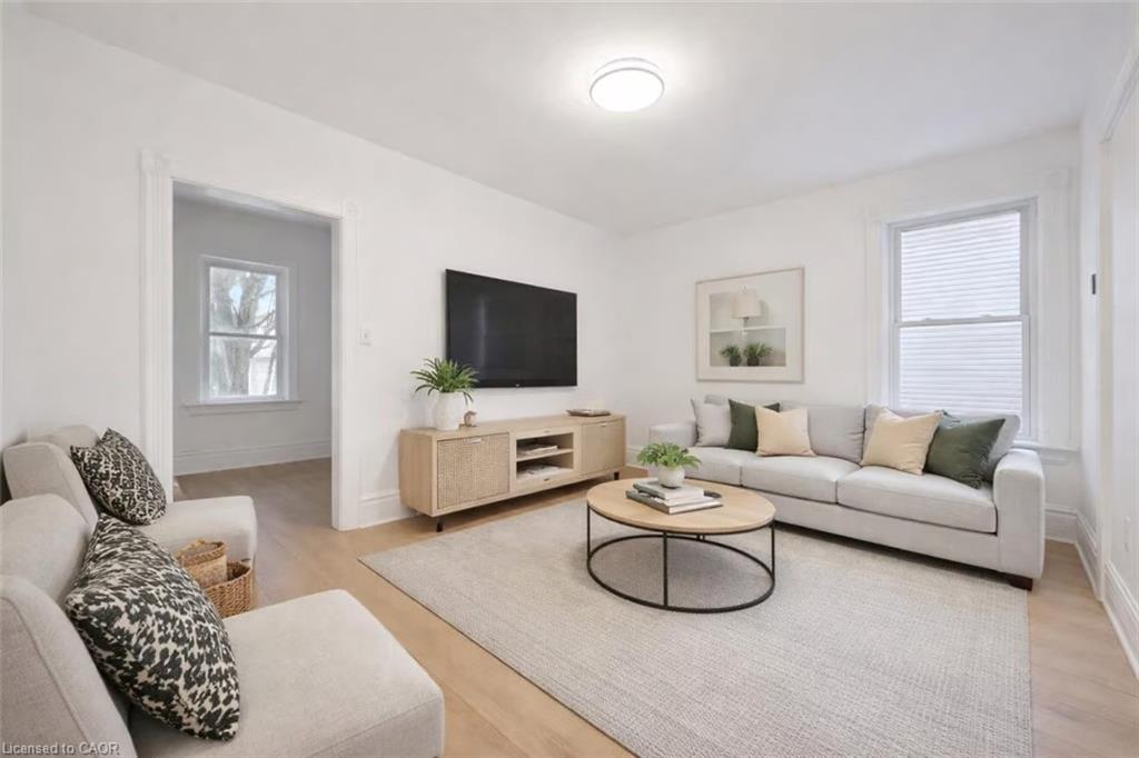 136-paisley-street-guelph-ontario-40806400