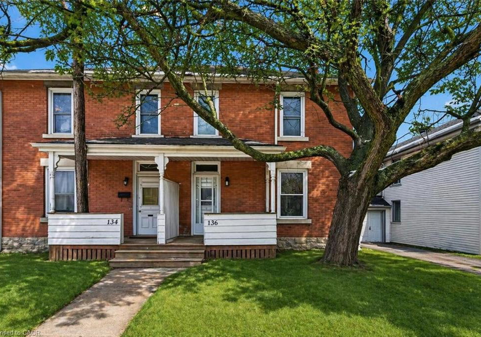 136-paisley-street-guelph-ontario-40806400
