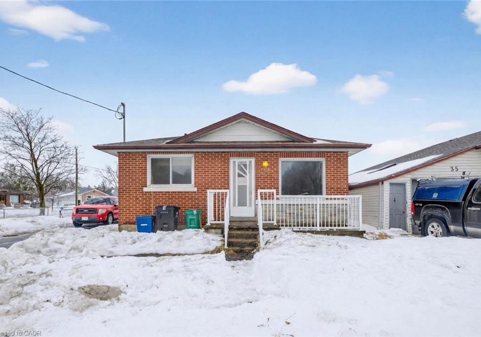 31-hoffman-street-kitchener-ontario-40806408