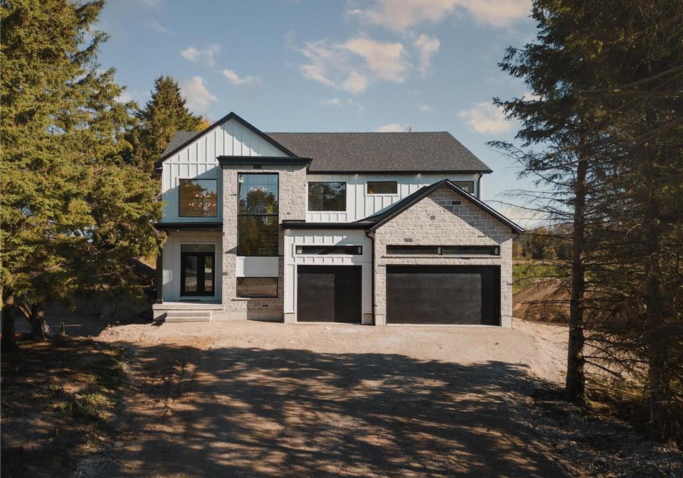 1060-walton-avenue-listowel-ontario-40806412