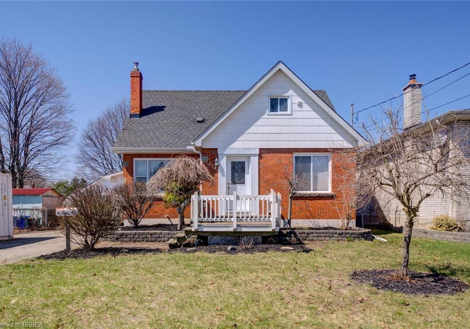 214-grand-street-brantford-ontario-40806418