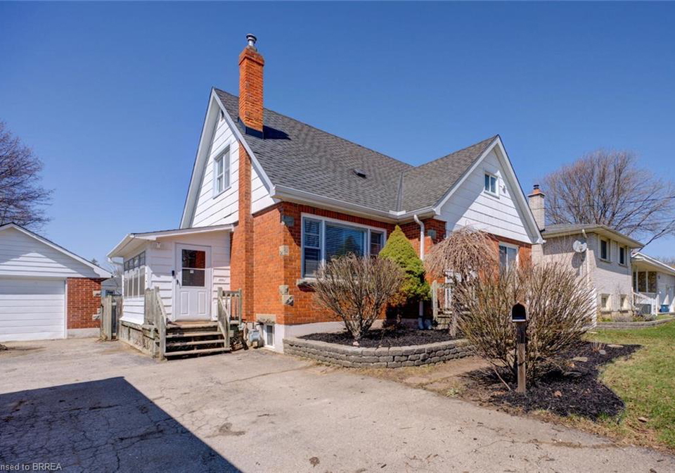 214-grand-street-brantford-ontario-40806418