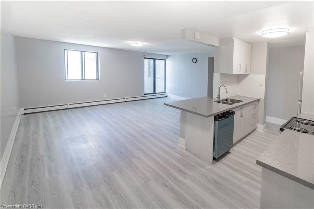 4422-huron-street-niagara-falls-ontario-40806428