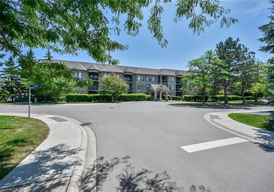 59-critzia-drive-mount-hope-ontario-40806433