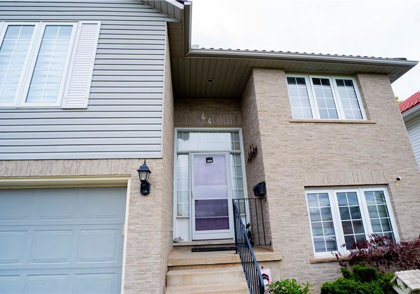44-dunnigan-drive-e-kitchener-ontario-40806484