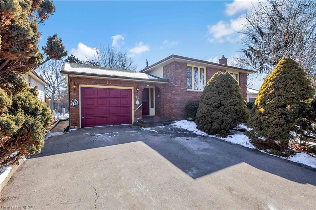 17-majestic-court-brantford-ontario-40806490