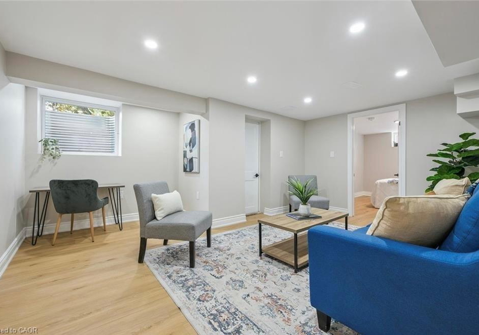 56-dover-street-waterloo-ontario-40806492