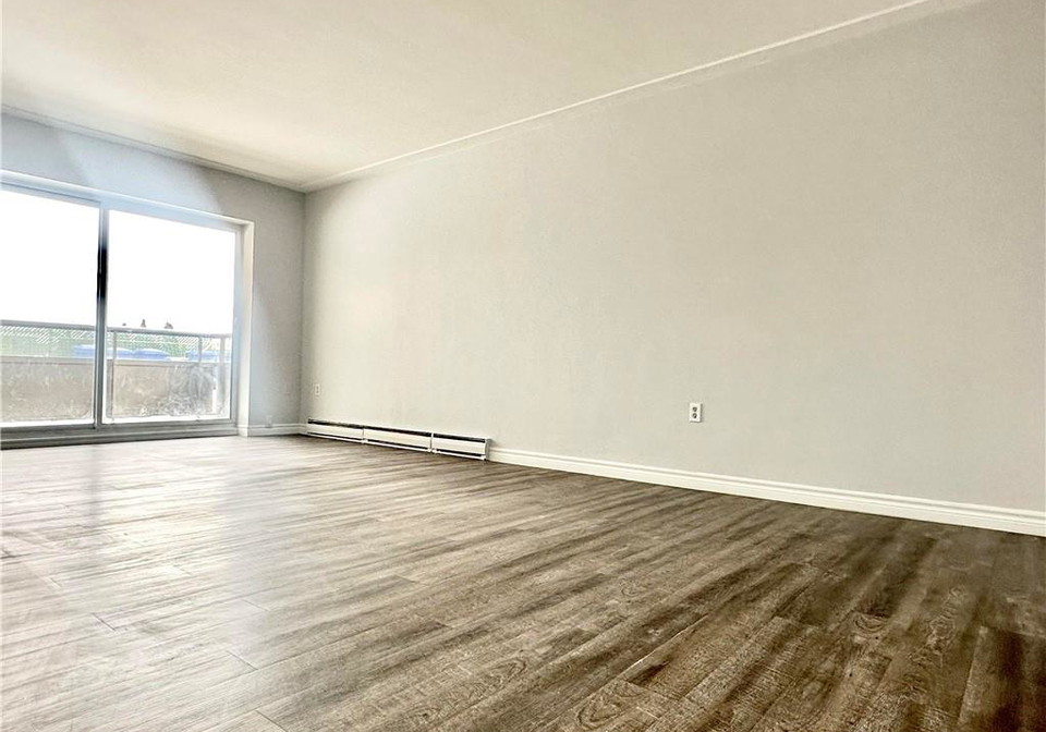 11-woodman-drive-hamilton-ontario-40806530