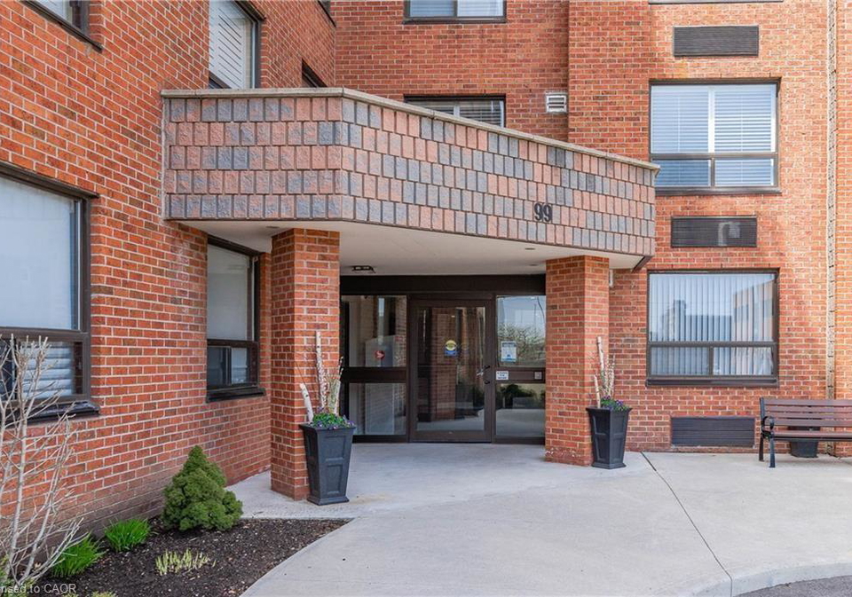 99-donn-avenue-stoney-creek-ontario-40806541