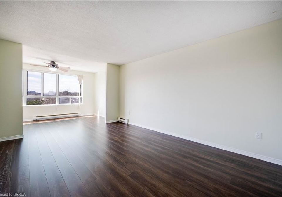 65-highland-crescent-kitchener-ontario-40806603