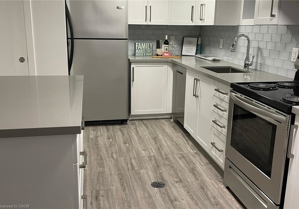221-ascot-court-oshawa-ontario-40806616