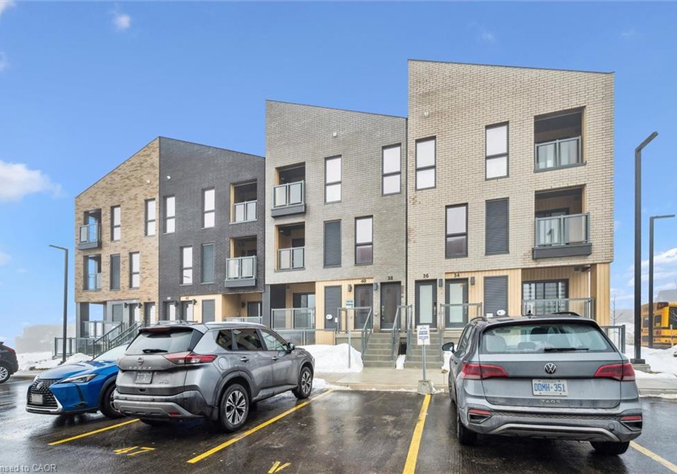 40-urbane-boulevard-kitchener-ontario-40806653