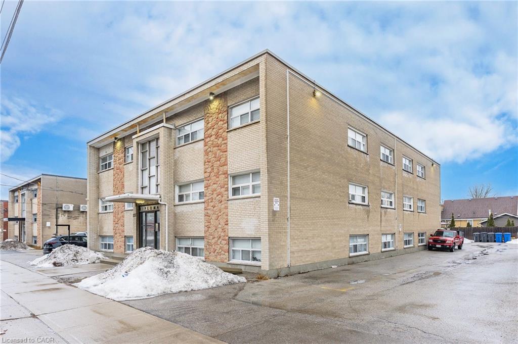 237-mohawk-road-e-hamilton-ontario-40806664
