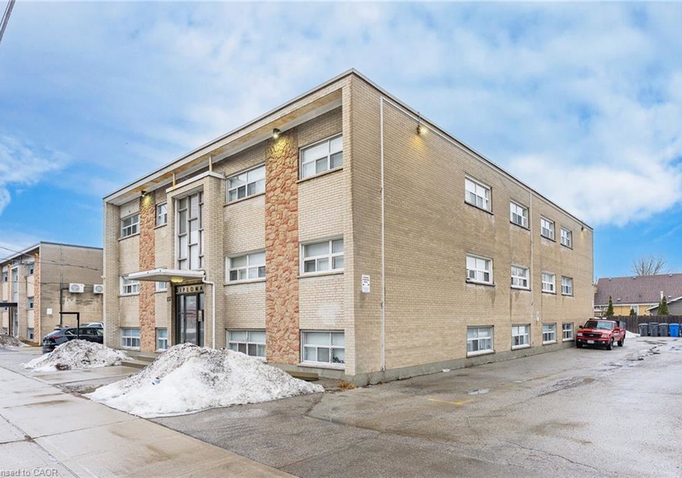 237-mohawk-road-e-hamilton-ontario-40806664