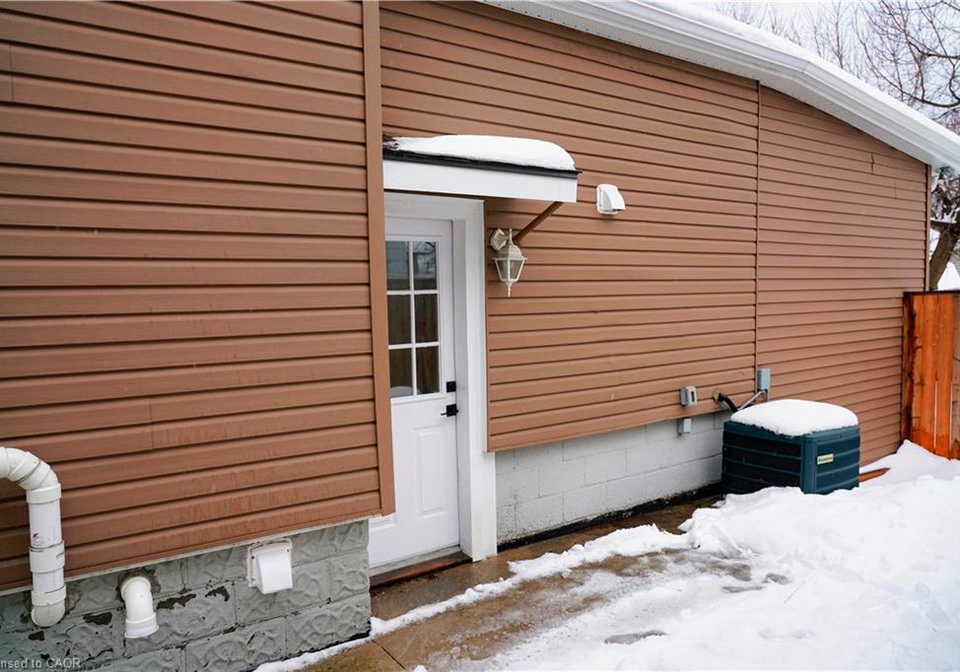 93-east-31st-street-hamilton-ontario-40806682