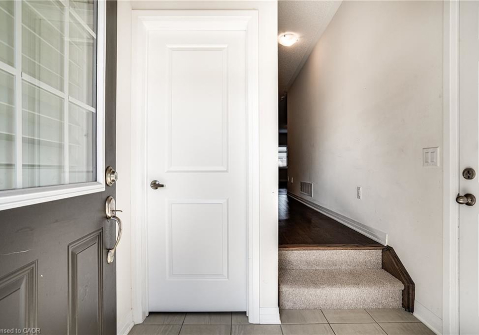 4162-cherry-heights-boulevard-beamsville-ontario-40806699
