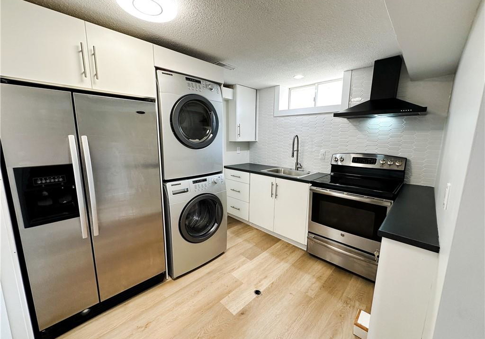 19-elm-ridge-drive-kitchener-ontario-40806704