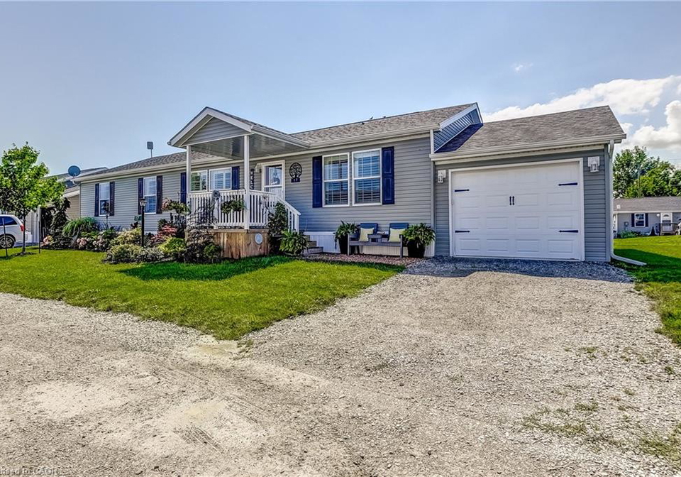 17-silver-aspen-drive-selkirk-ontario-40806731