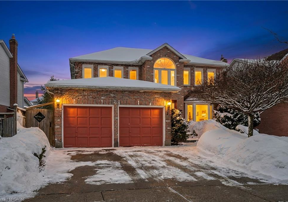 25-lynnvalley-crescent-kitchener-ontario-40806782