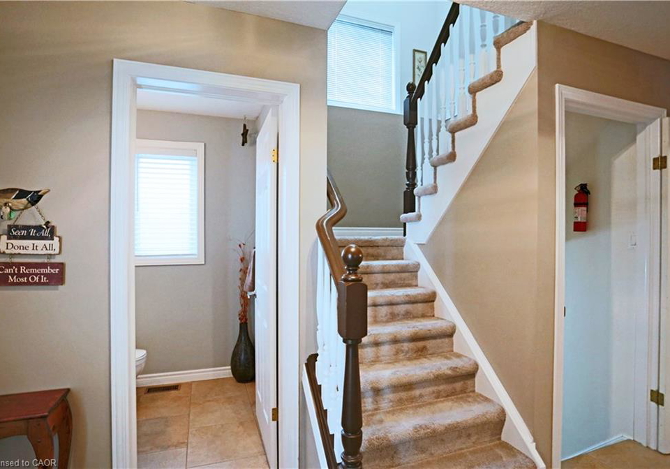 7-gibb-street-cambridge-ontario-40806808