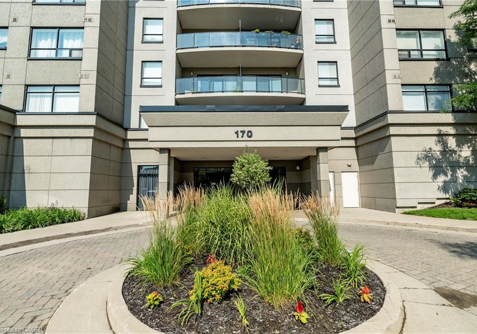 170-water-street-n-cambridge-ontario-40806837