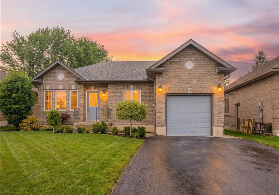 15-irving-drive-norwich-ontario-40806869
