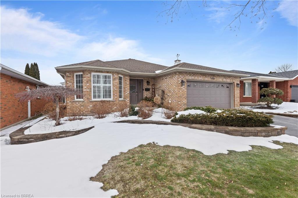 12-falls-crescent-simcoe-ontario-40806919
