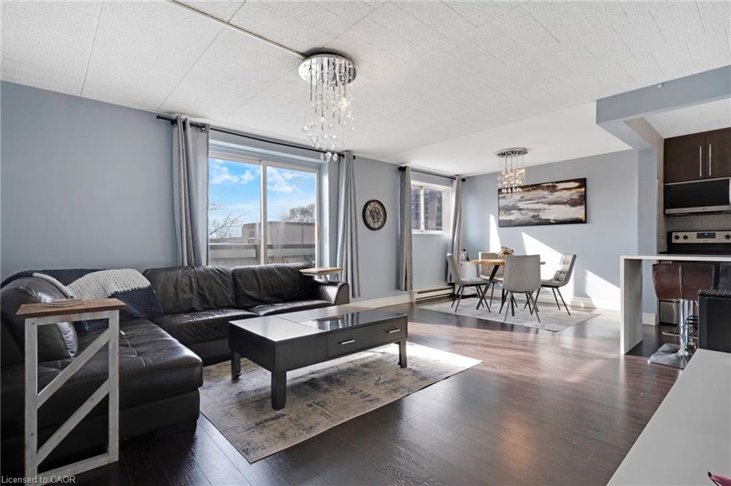 6-walton-avenue-kitchener-ontario-40806921