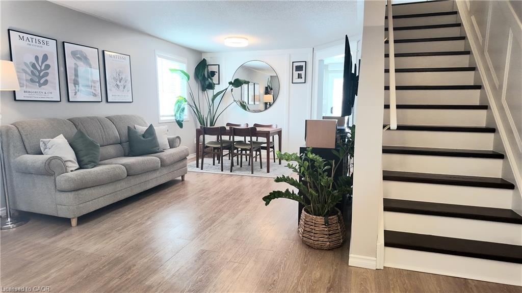 16-ridgeway-crescent-kitchener-ontario-40806926