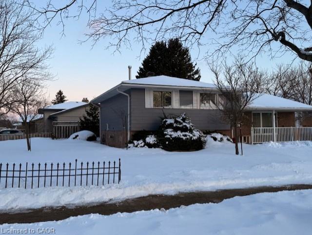 55-gracefield-crescent-kitchener-ontario-40806956