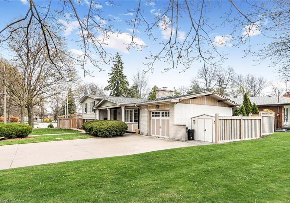 92-auchmar-road-hamilton-ontario-40806959